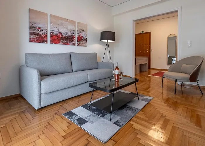 Cozy Apartment With Office - 19Min To Athens Center